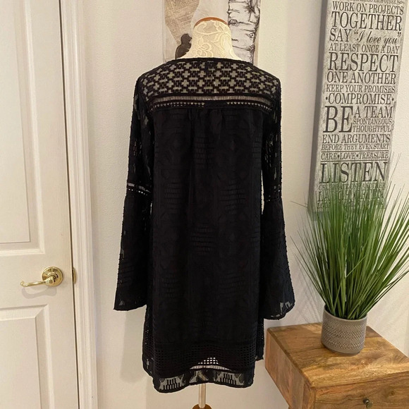 NWT Kaari Blue Tie Neck Burnout Dress in Black - Picture 6 of 11